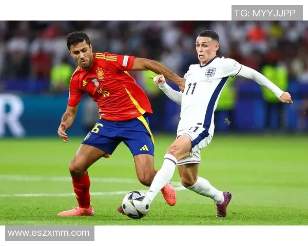 英超球星与女明星的浪漫故事揭示了爱情与事业的交织与挑战